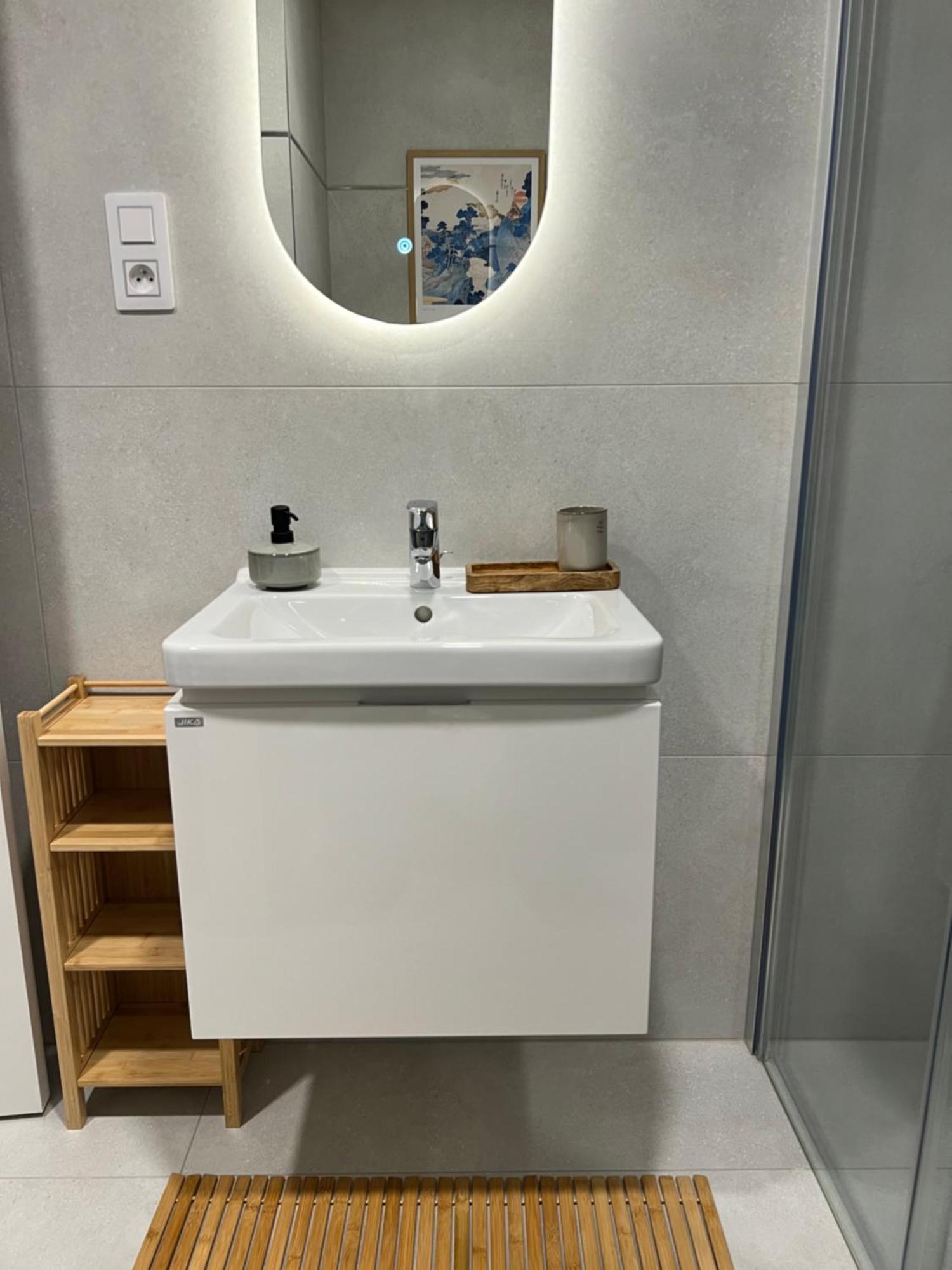 Japandi Pearl Stylish New Apartment Prag